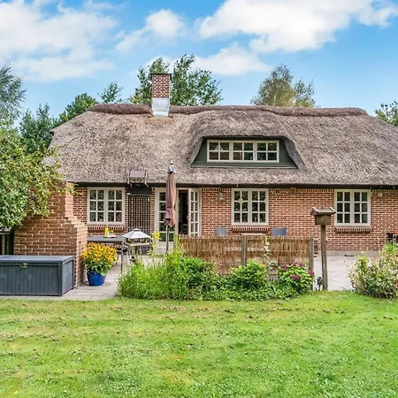 בית נופש Hilaria - 2-1km From The Sea By Interhome